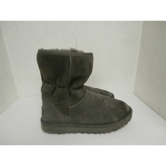 Ugg Women's 1016223 Classic ll Short Gray Size 8 USED!!! - Picture 3 of 6
